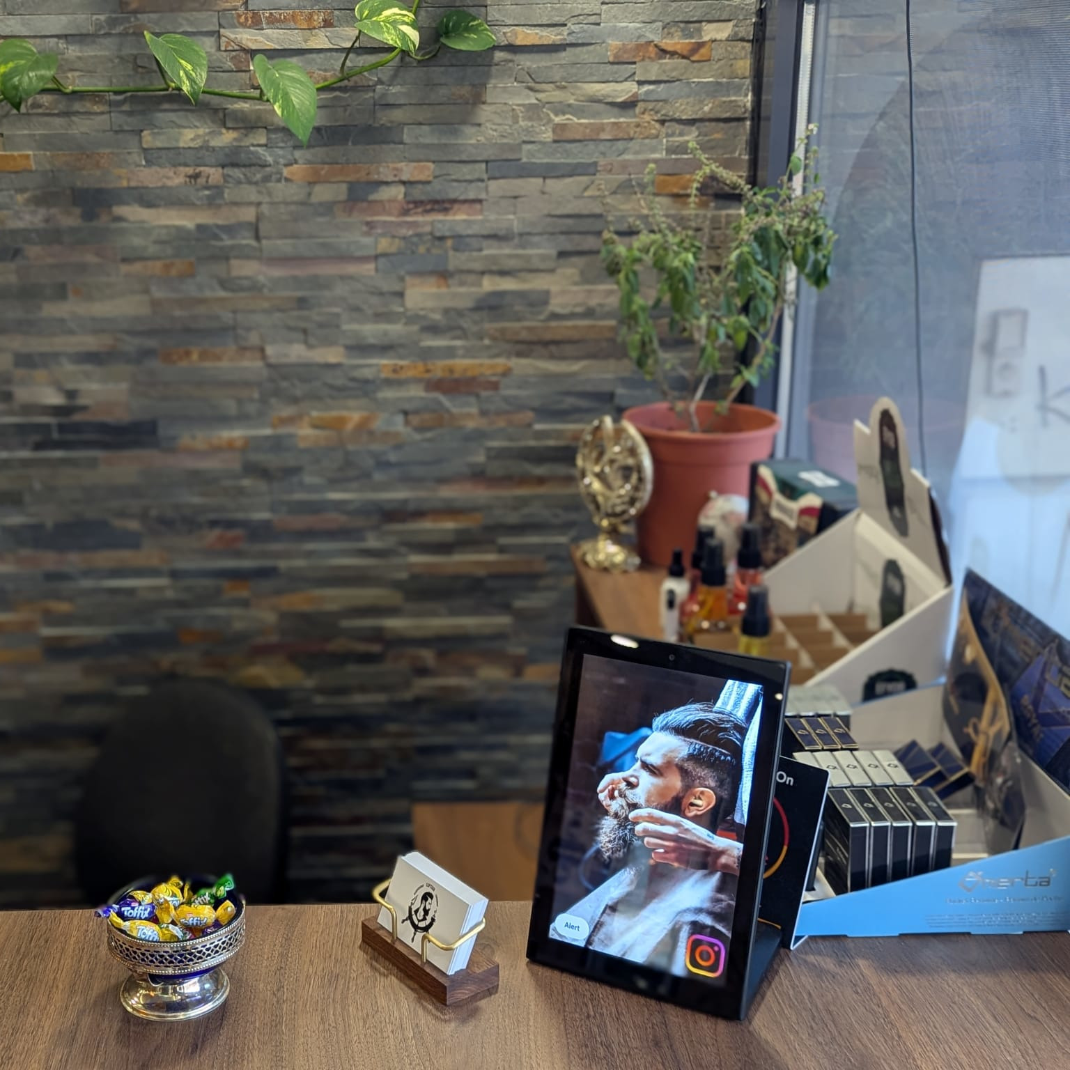 BlickFänger-Display in einem Friseursalon
